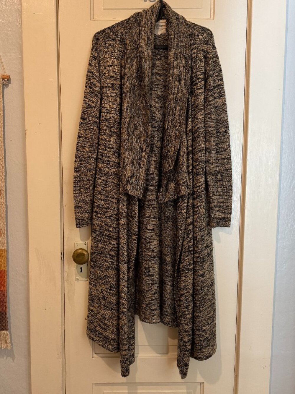 Lira (Tilly's) Women's Long Cardigan Medium Heathered Beige